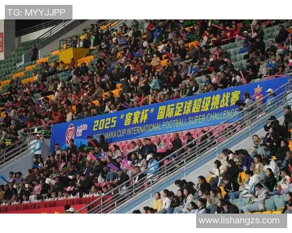 群星闪耀绿茵赛场激情时刻足球巨星风采尽展辉煌 群星闪耀绿茵赛场激情时刻足球巨星风采尽展辉煌