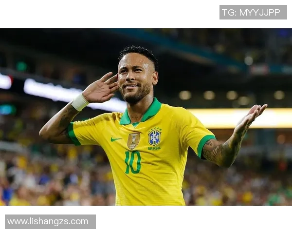 足球巨星归乡再披战袍 热血回归成就家乡梦想